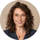 Amanda Lewis Melalenia Luggage Review